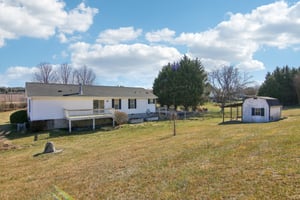 Blue House Rd-043.jpg