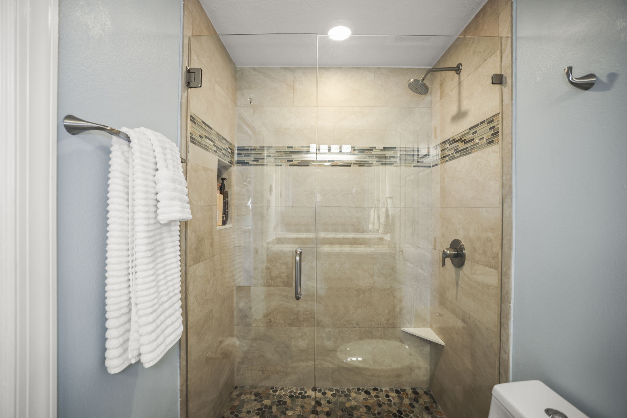 Bathroom 3 - 495A4185