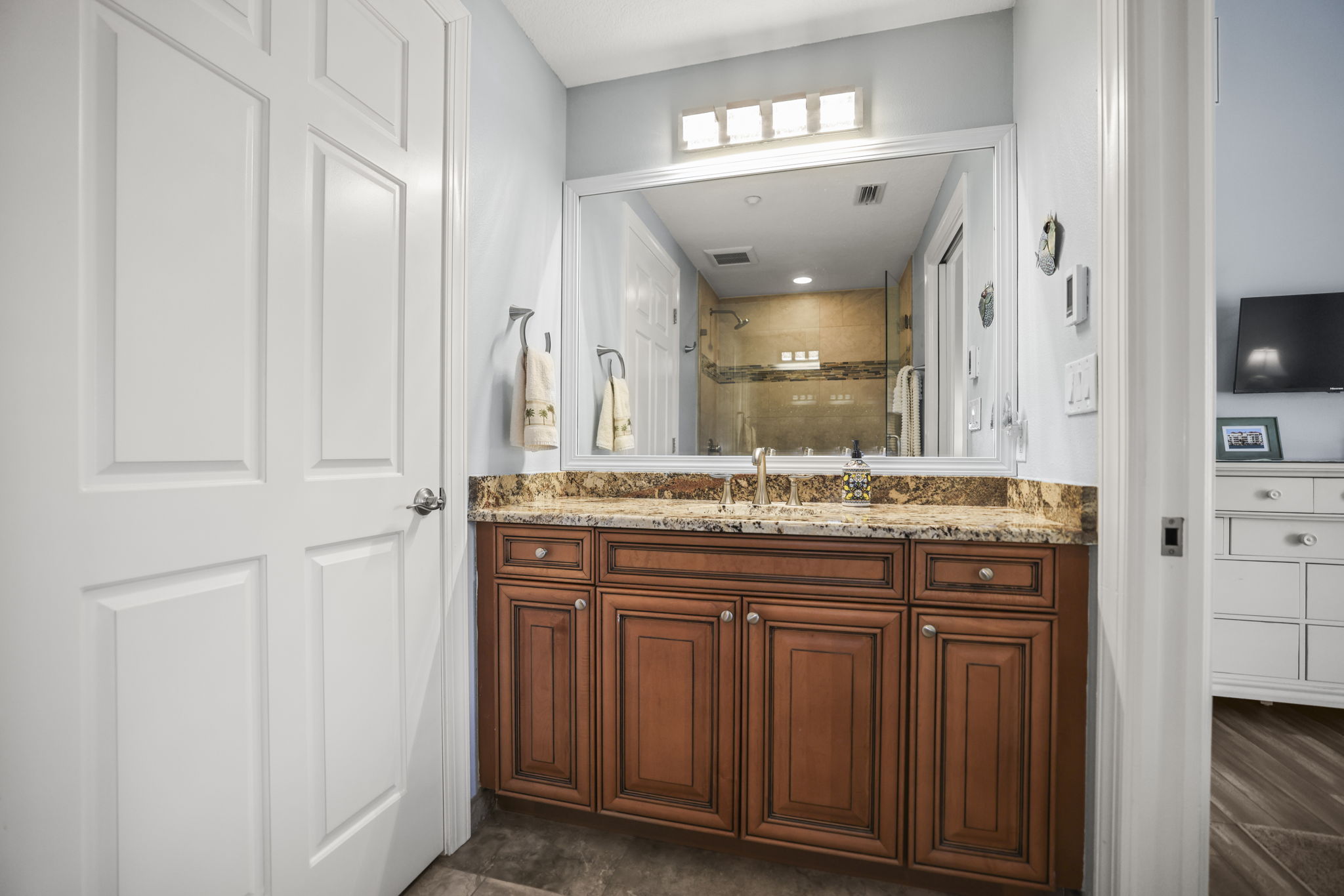 Bathroom 3 - 495A4188