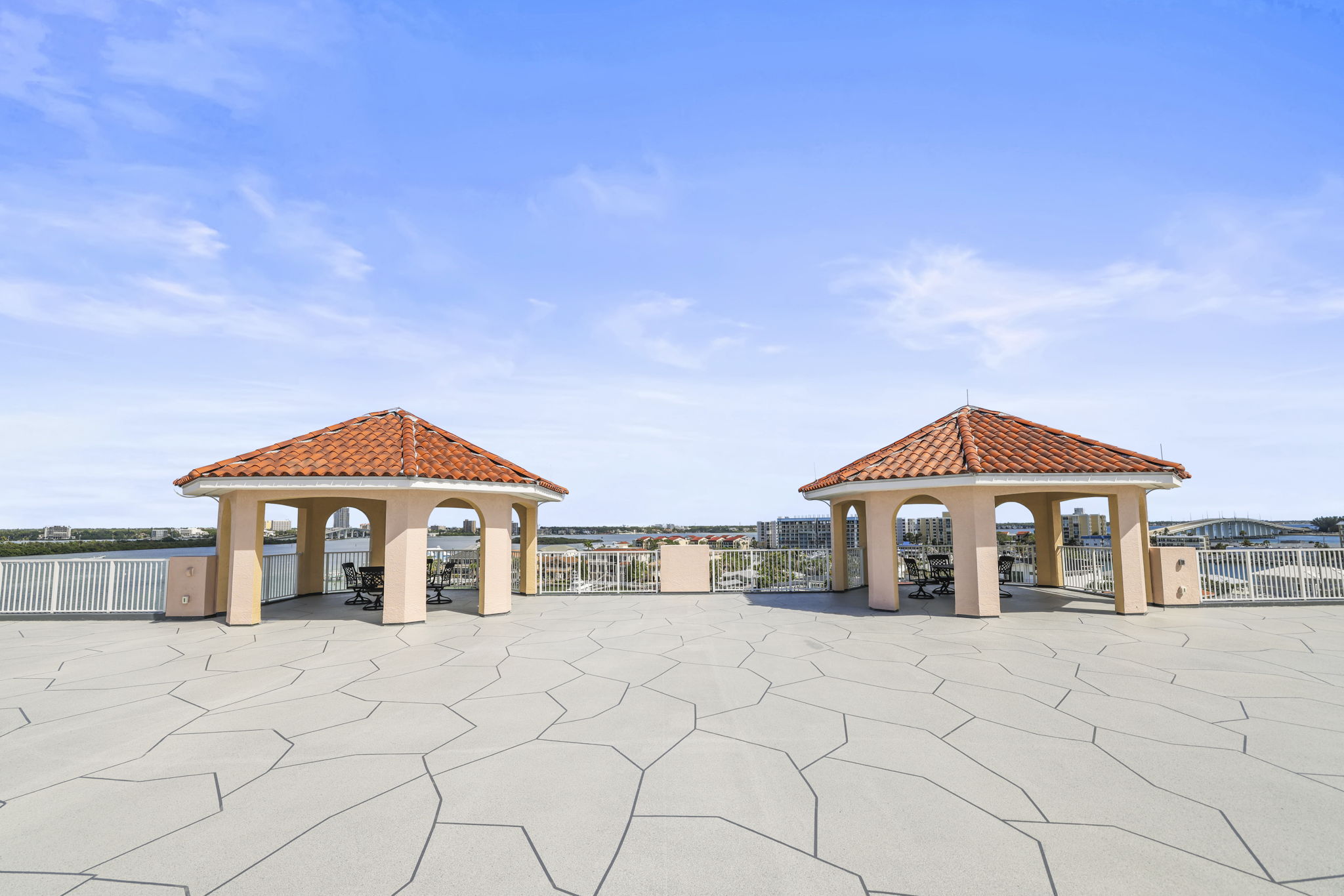 Roof - 495A4325