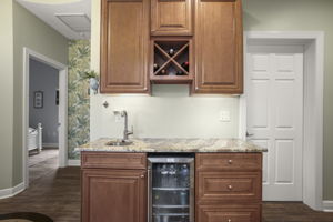 Hallway Wet Bar - 495A4215