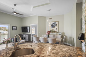 Kitchen into DR - 495A4291