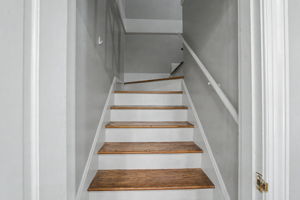  Photo 34