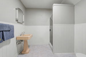  Photo 40