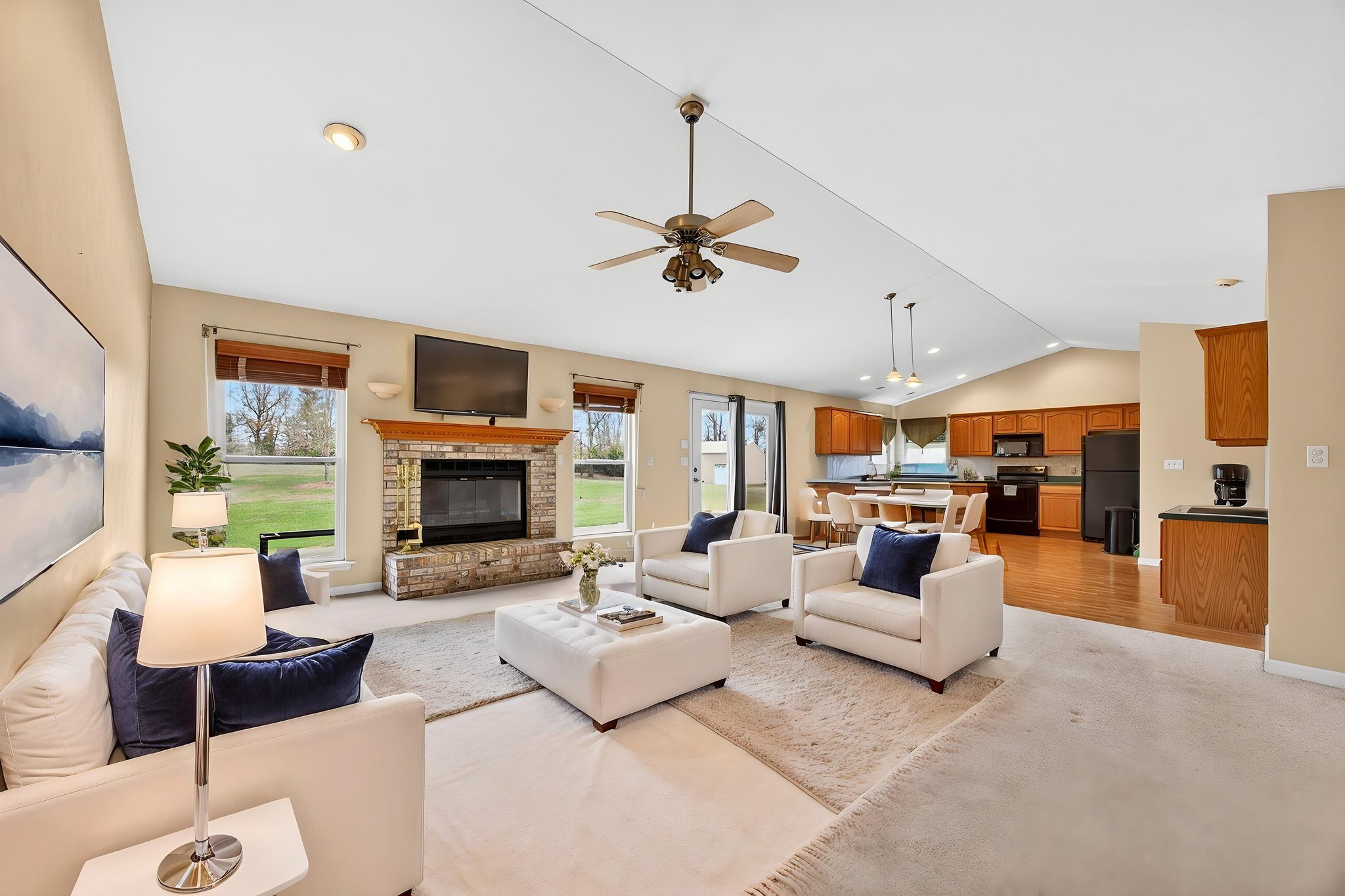 LUND2498 virtually staged.jpeg