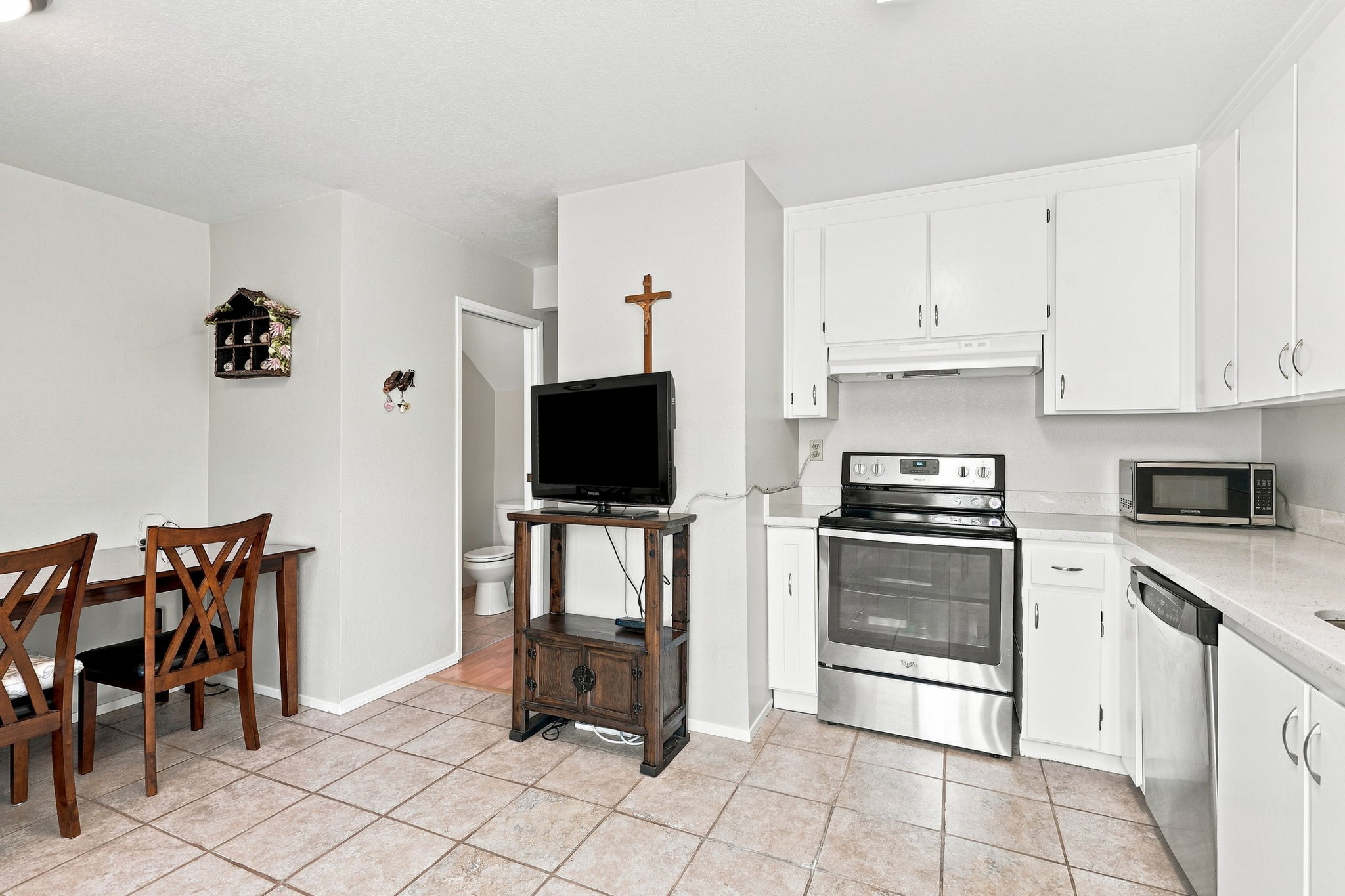  Photo 7