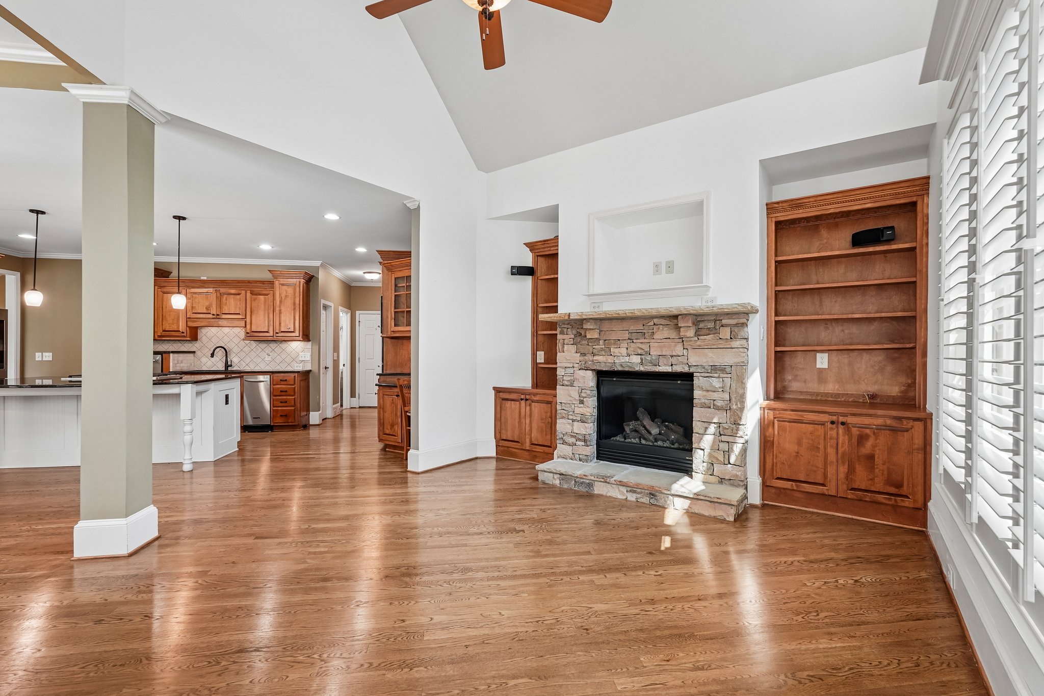 205 Fairway Overlook D-S2209-015.jpg