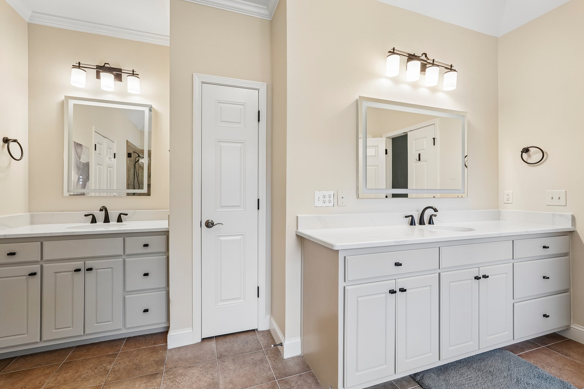 205 Fairway Overlook D-S2209-040.jpg