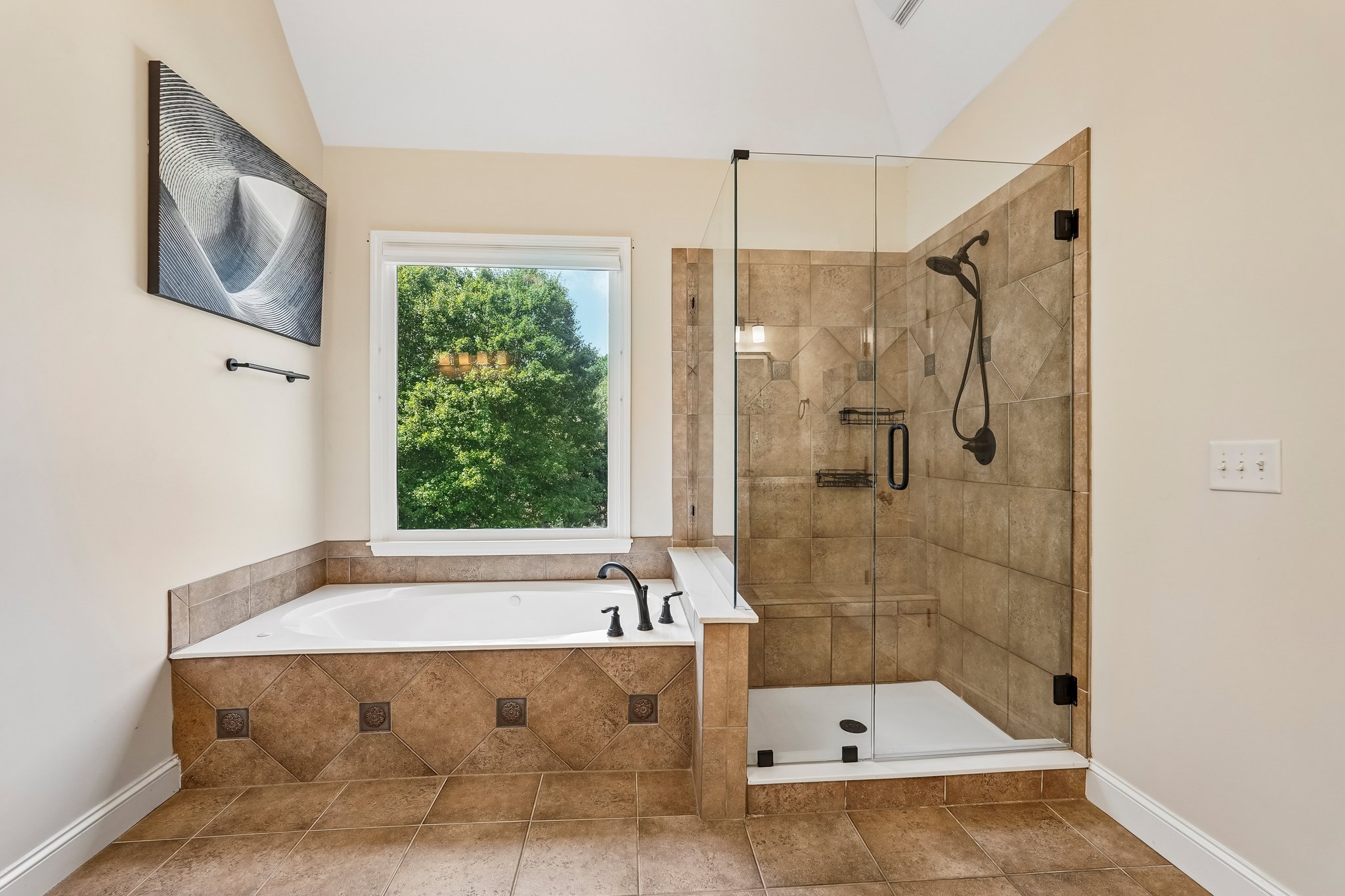 205 Fairway Overlook D-S2209-041.jpg