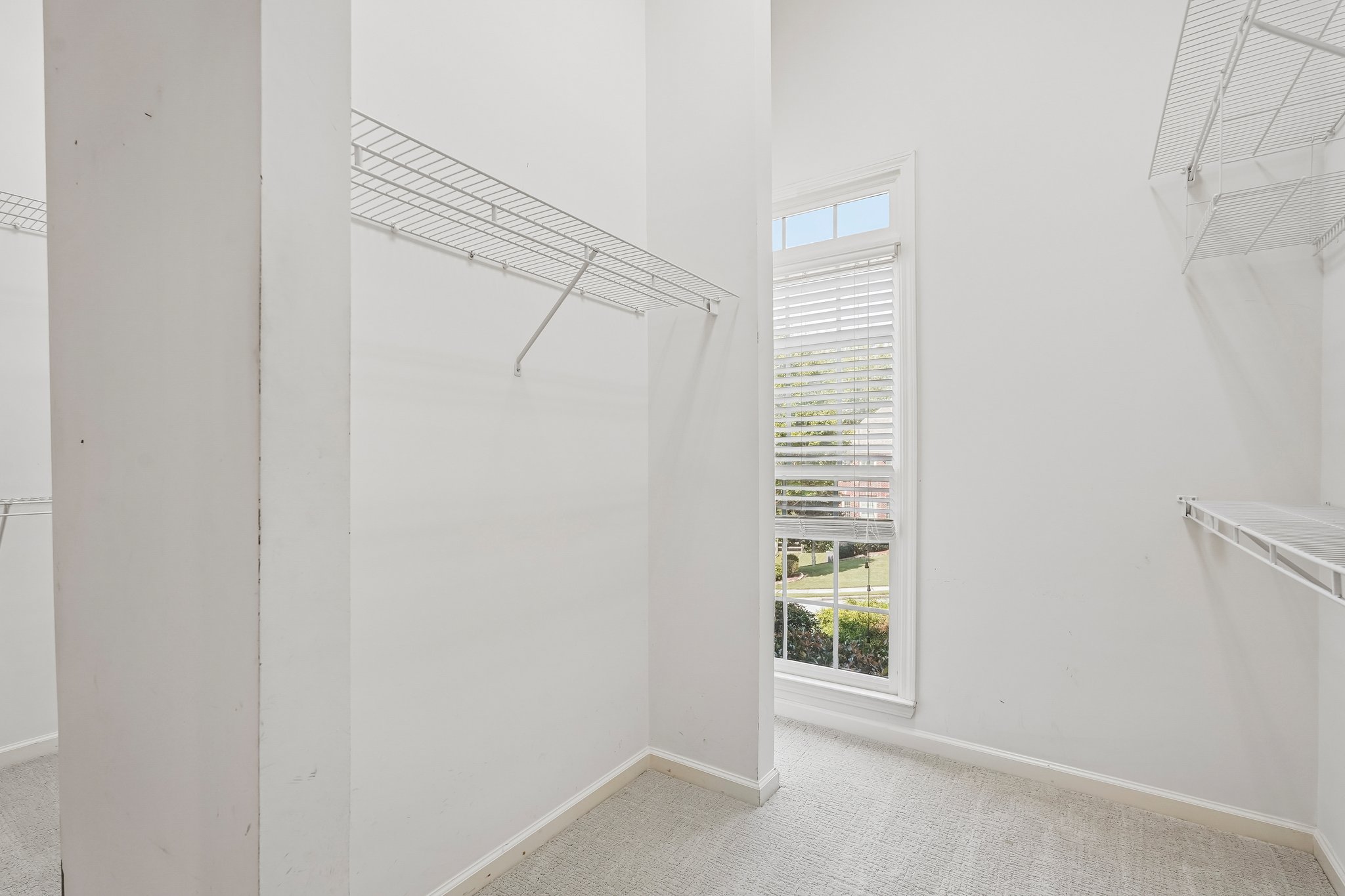 205 Fairway Overlook D-S2209-047.jpg