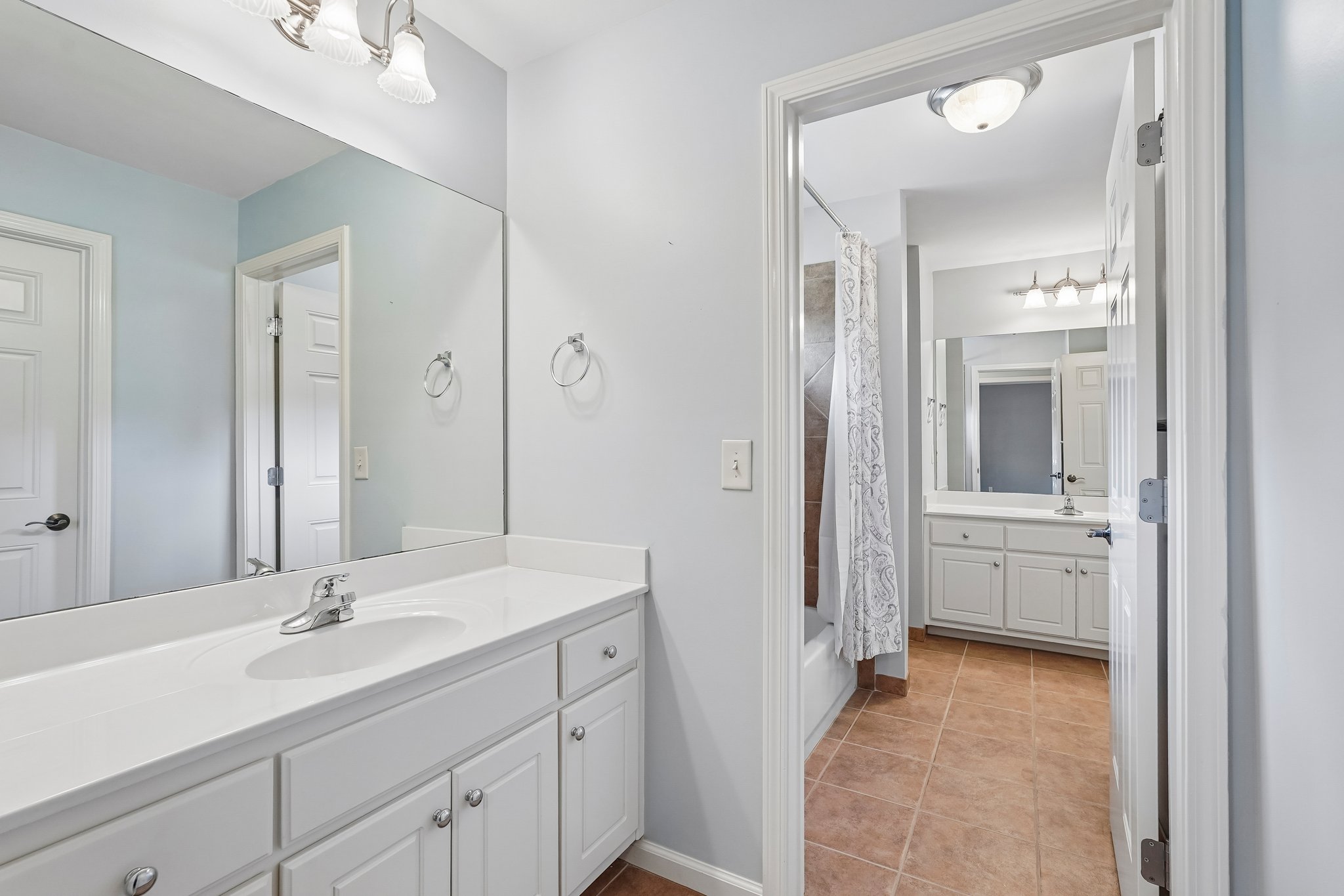 205 Fairway Overlook D-S2209-064.jpg