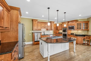205 Fairway Overlook D-S2209-025.jpg