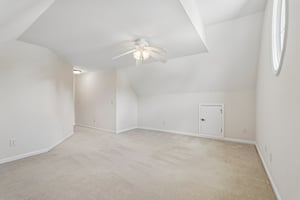 205 Fairway Overlook D-S2209-060.jpg