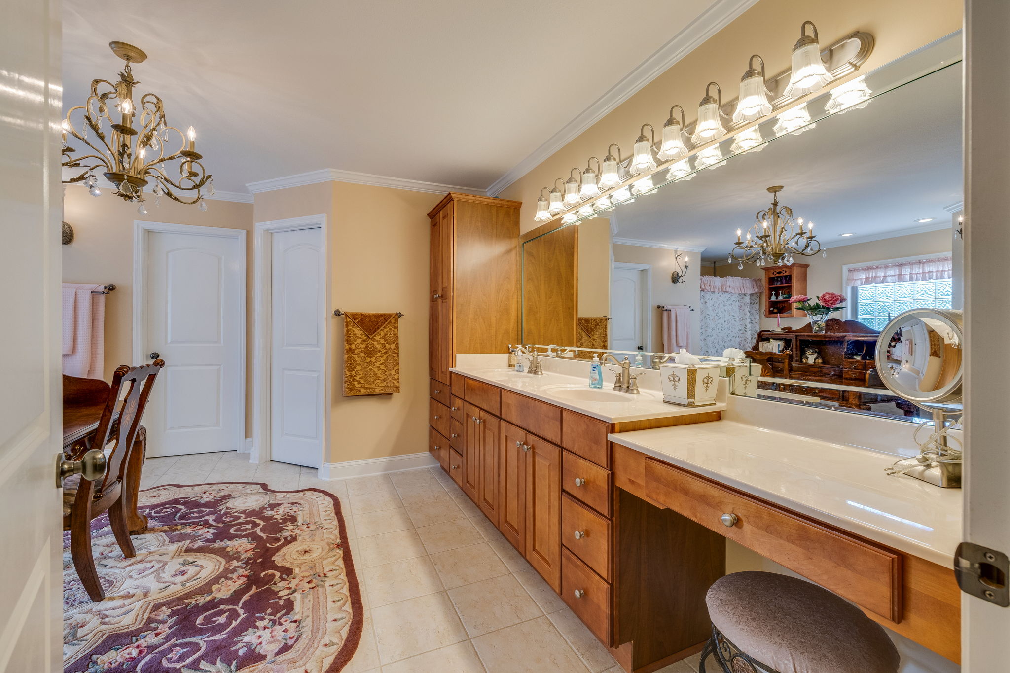  Photo 34