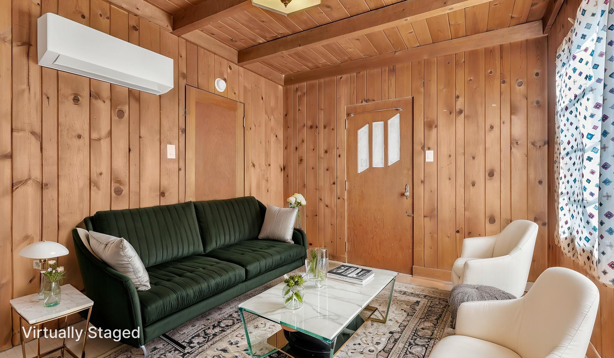 DSC01635 virtually staged.jpeg