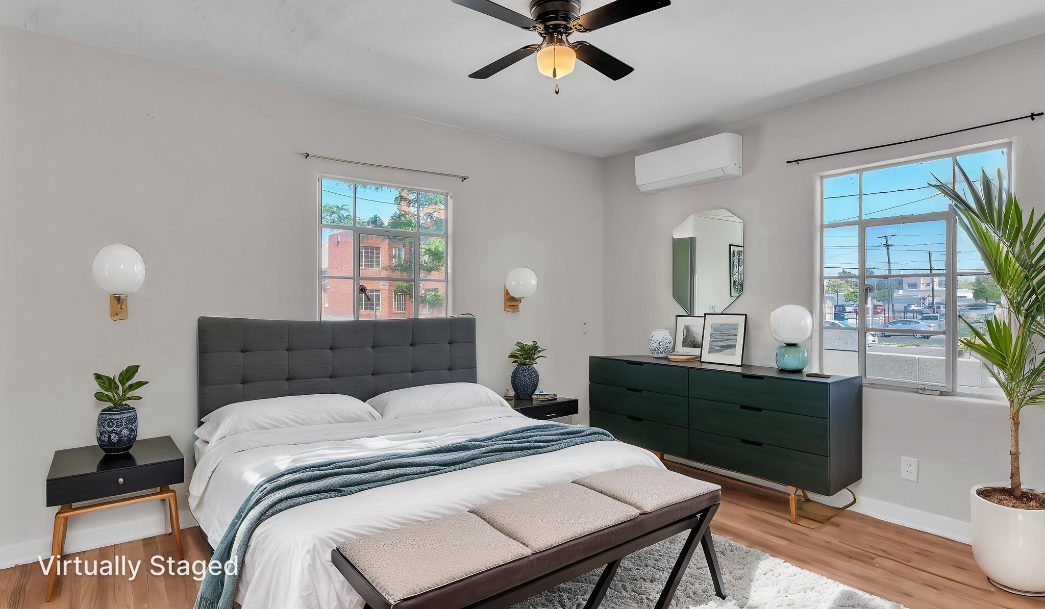 DSC01593 virtually staged.jpeg