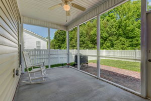 Screened-in Porch