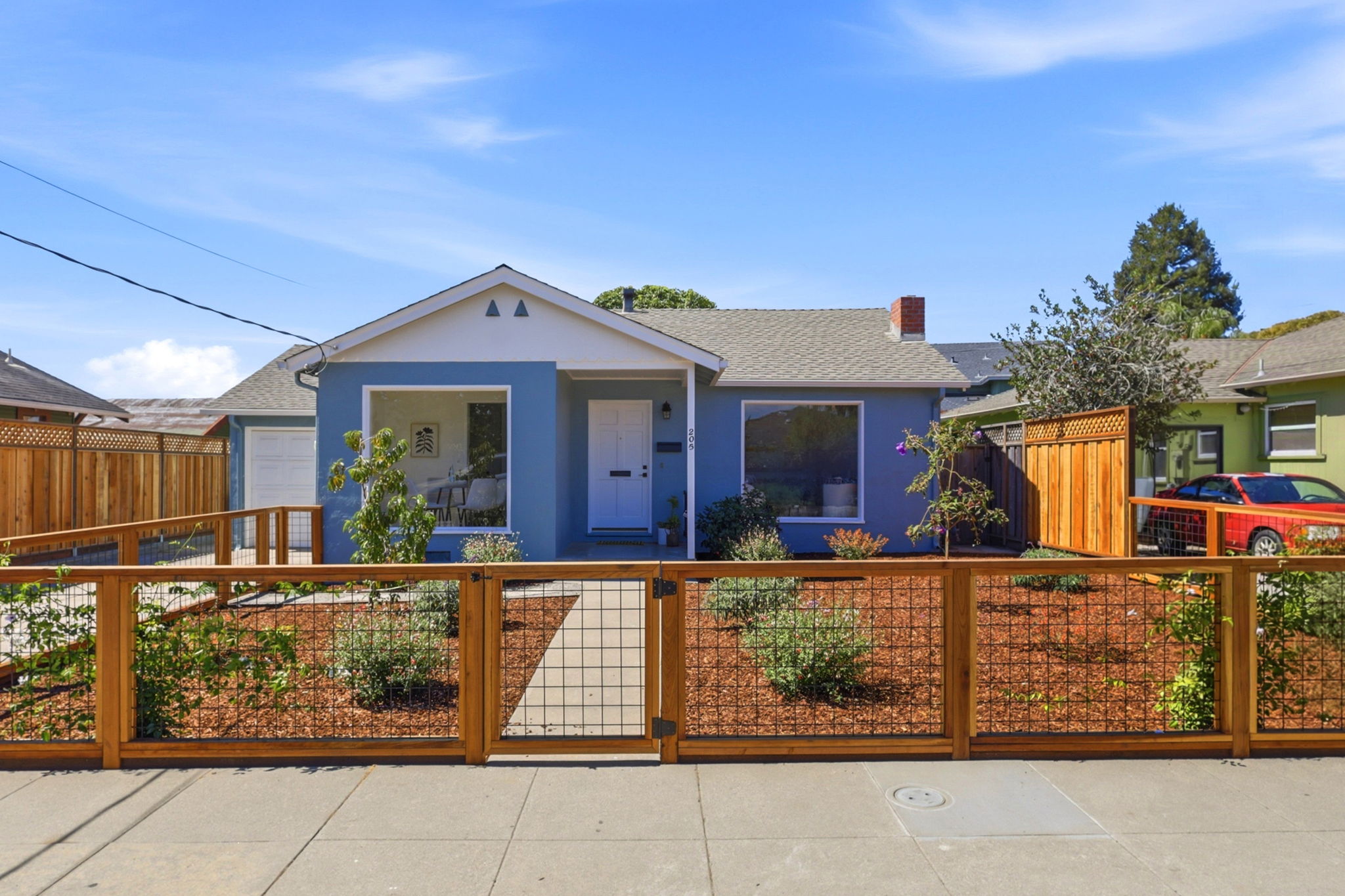 003_F8_205 Miramar Dr