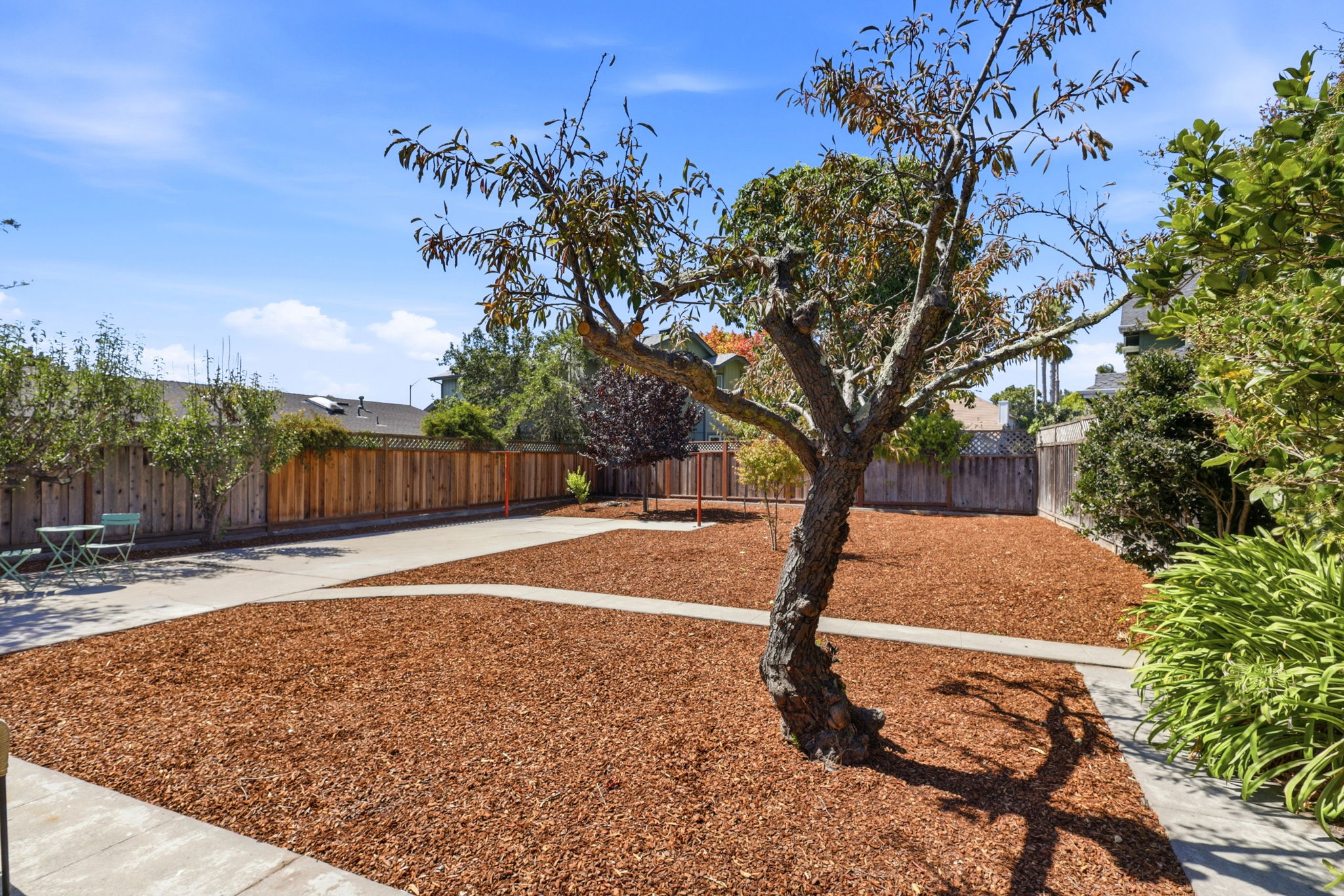 025_F8_205 Miramar Dr