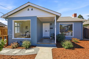 001_F8_205 Miramar Dr