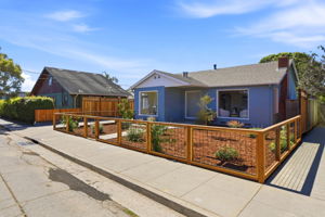 002_F8_205 Miramar Dr