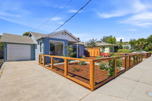 004_F8_205 Miramar Dr