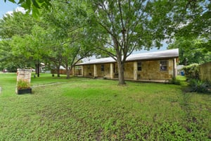 N Ave E-S2206-005.jpg