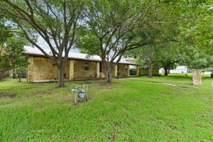 N Ave E-S2206-006.jpg