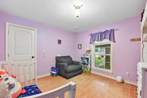 N Ave E-S2206-026.jpg