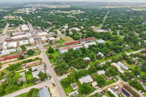 N Ave E-S2206-056.jpg
