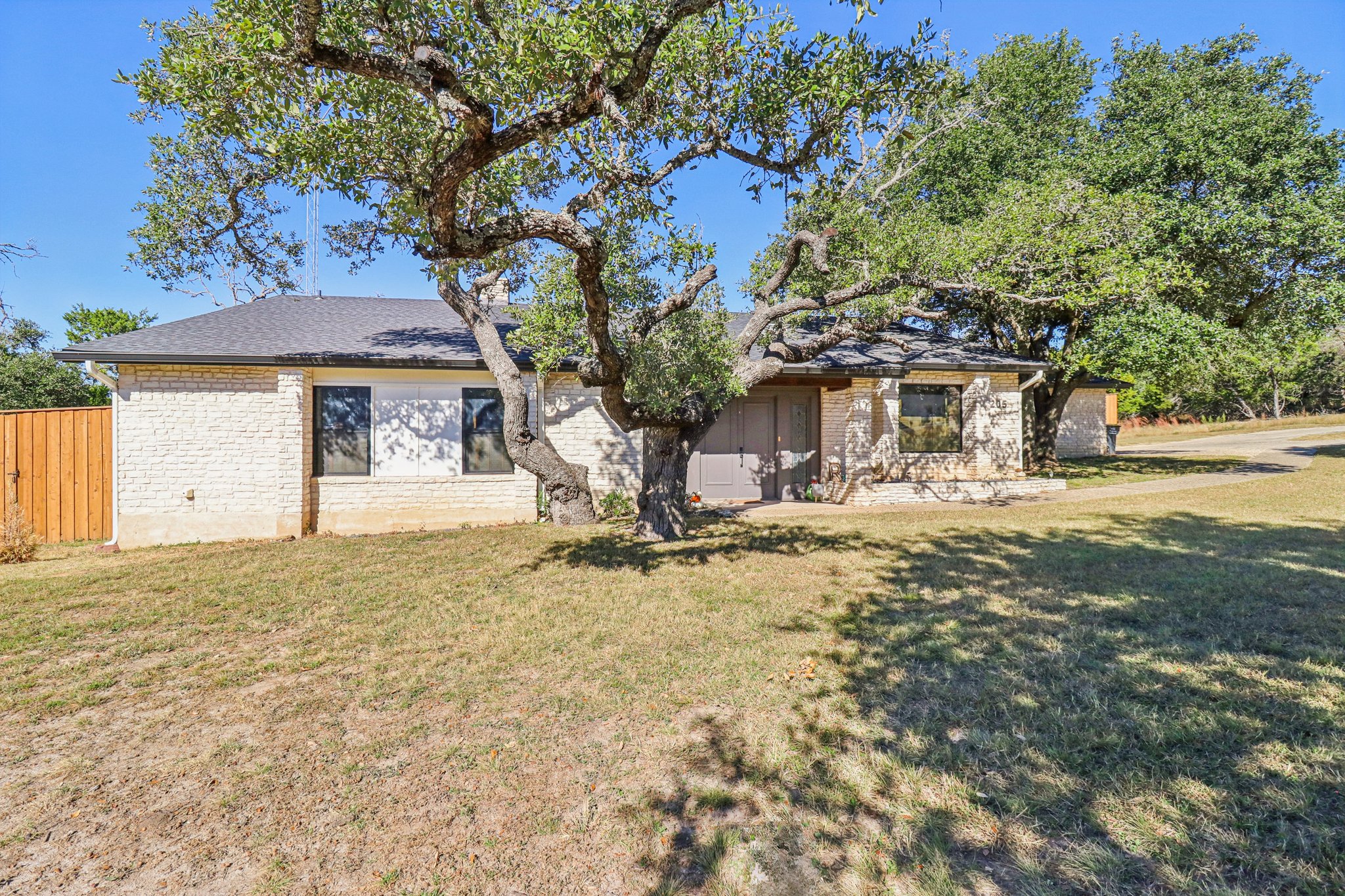 Northwood Hills Dr-S0411-005.jpg