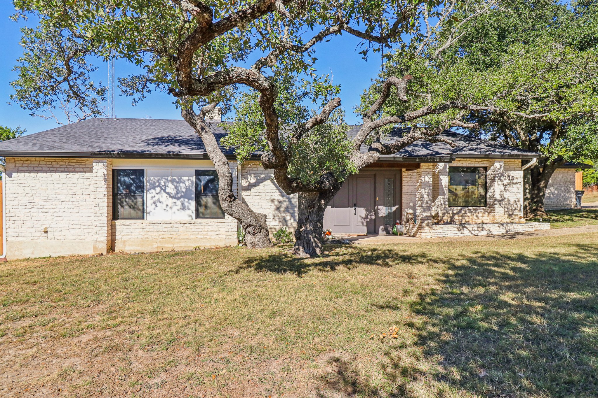 Northwood Hills Dr-S0411-006.jpg