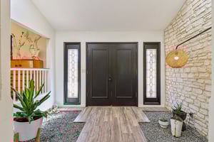 Northwood Hills Dr-S0411-013.jpg