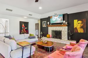 Northwood Hills Dr-S0411-021.jpg