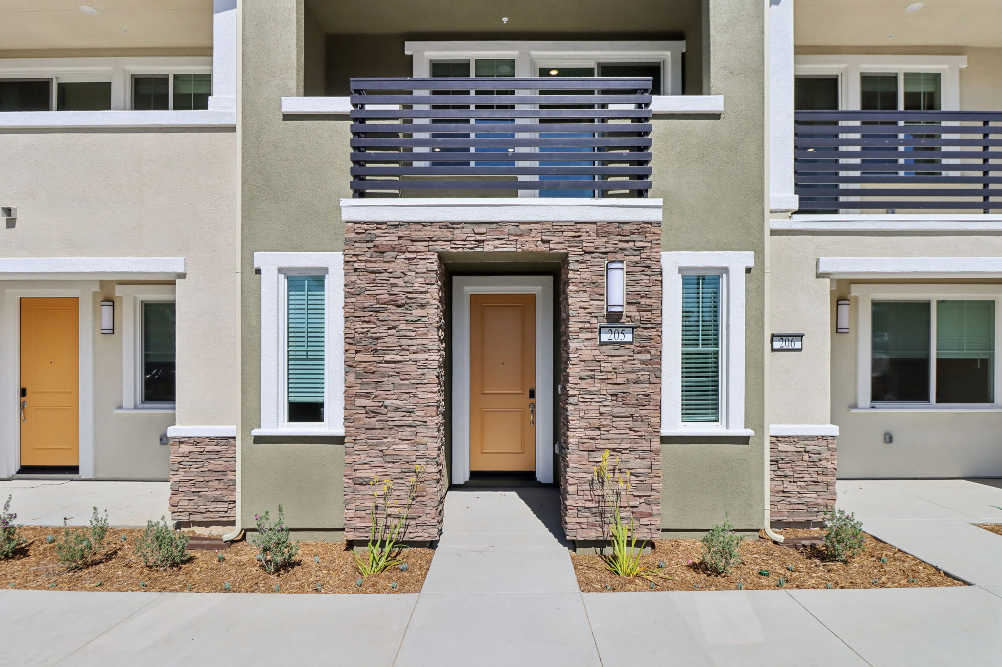 SoCal - Cielo - 205 Palm Rd San Marcos CA 92069 - 003