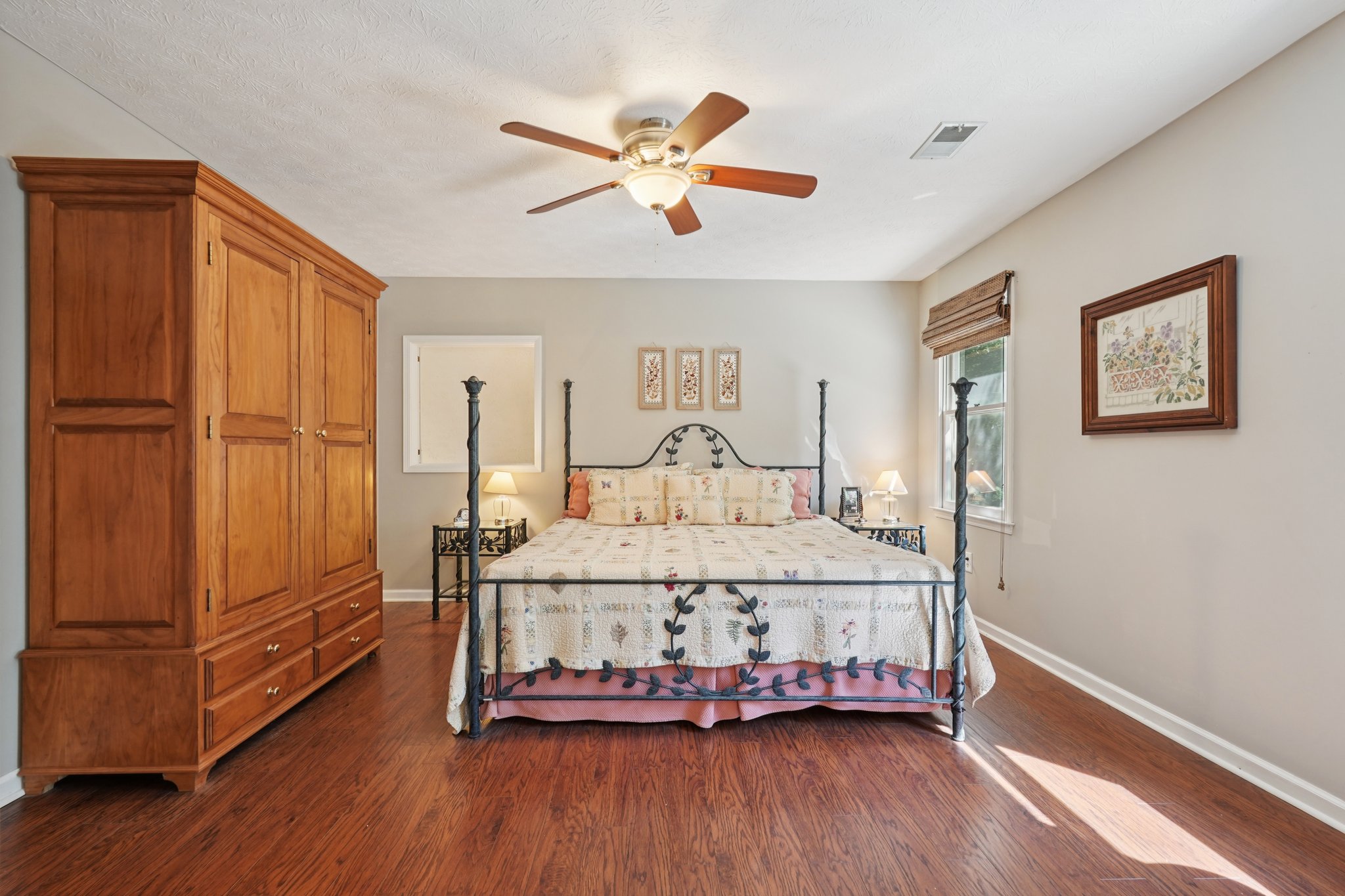 Pine Lake Dr-2406-045.jpg