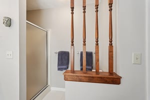 Pine Lake Dr-2406-052.jpg