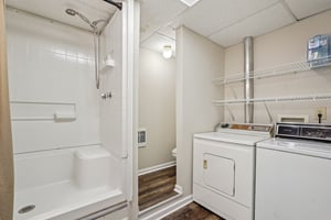 Pine Lake Dr-2406-062.jpg