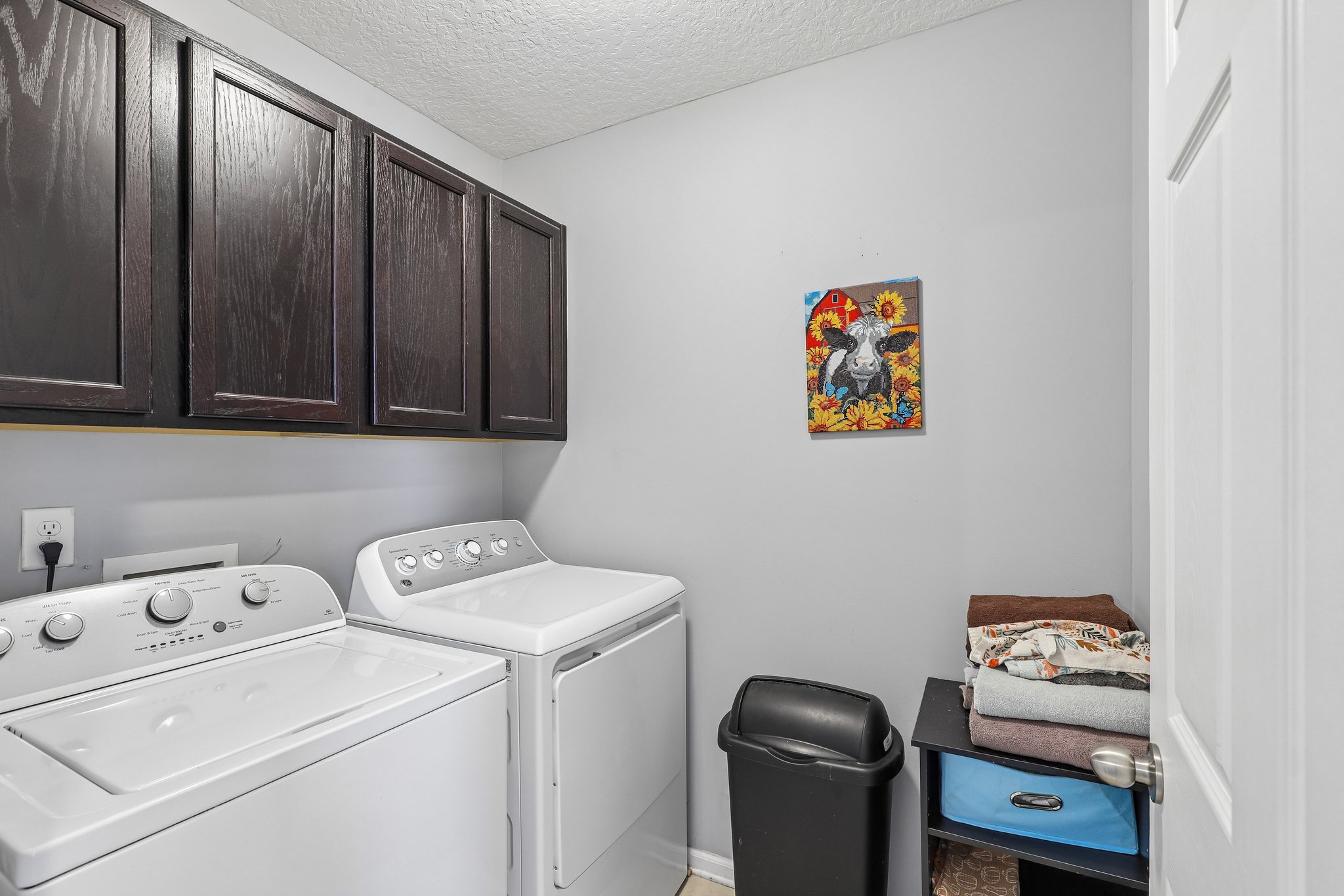 Richmond Dr-S2506-022.jpg