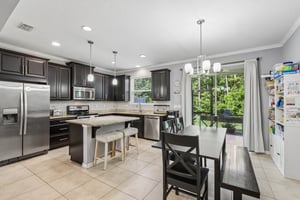 Richmond Dr-S2506-011.jpg