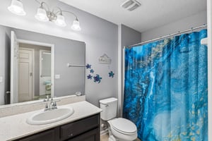 Richmond Dr-S2506-021.jpg