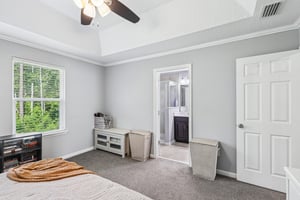 Richmond Dr-S2506-025.jpg