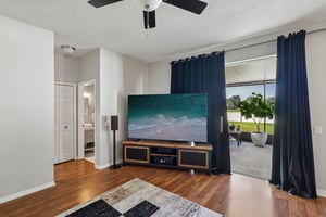 Rosana Dr-S2407-010.jpg