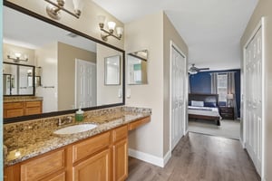 Rosana Dr-S2407-041.jpg