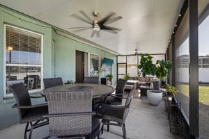 Rosana Dr-S2407-049.jpg