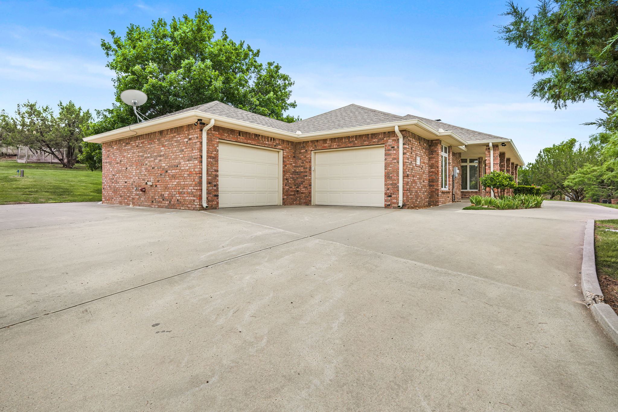 205 S Timbercreek Dr 03
