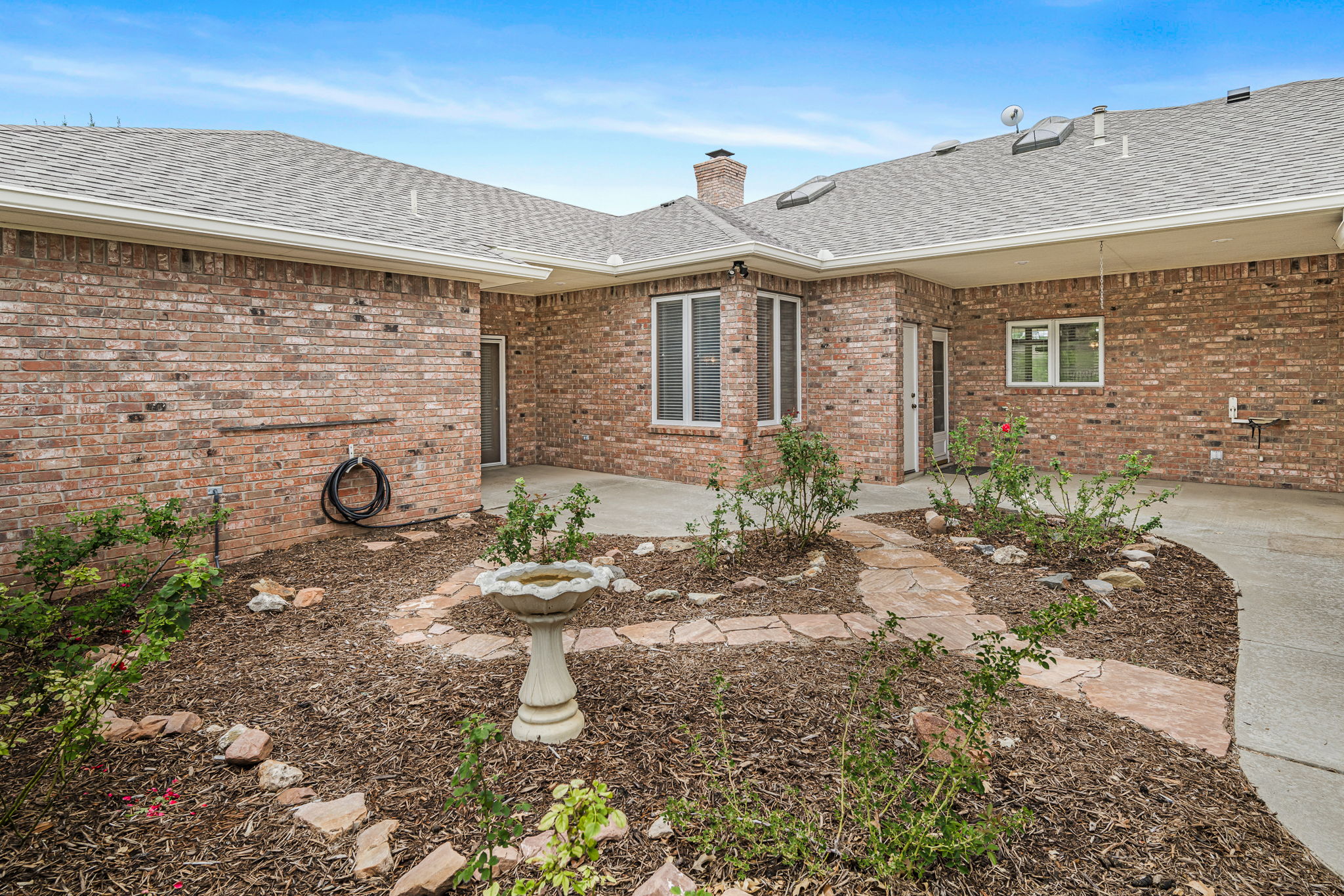 205 S Timbercreek Dr 07