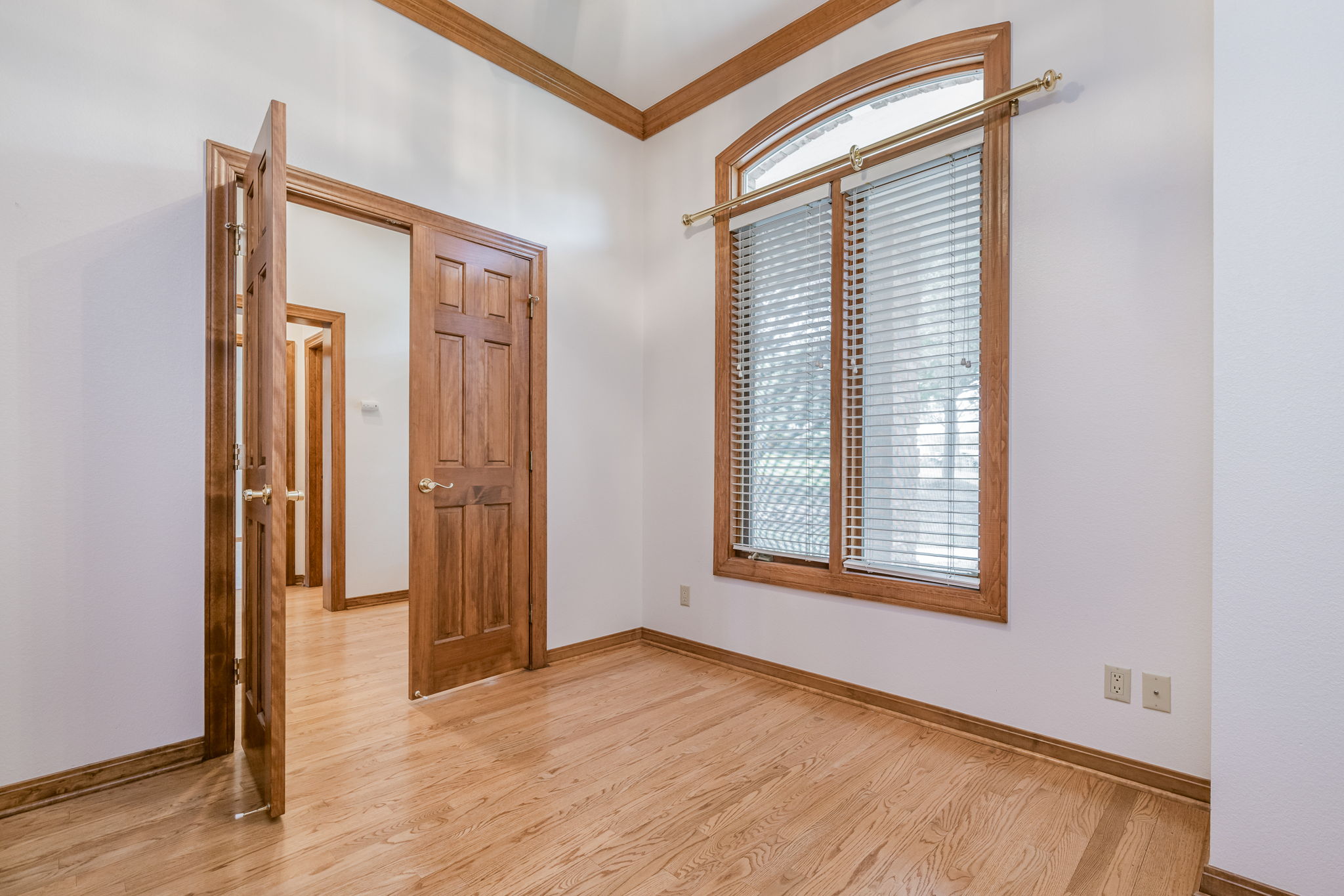 205 S Timbercreek Dr 12