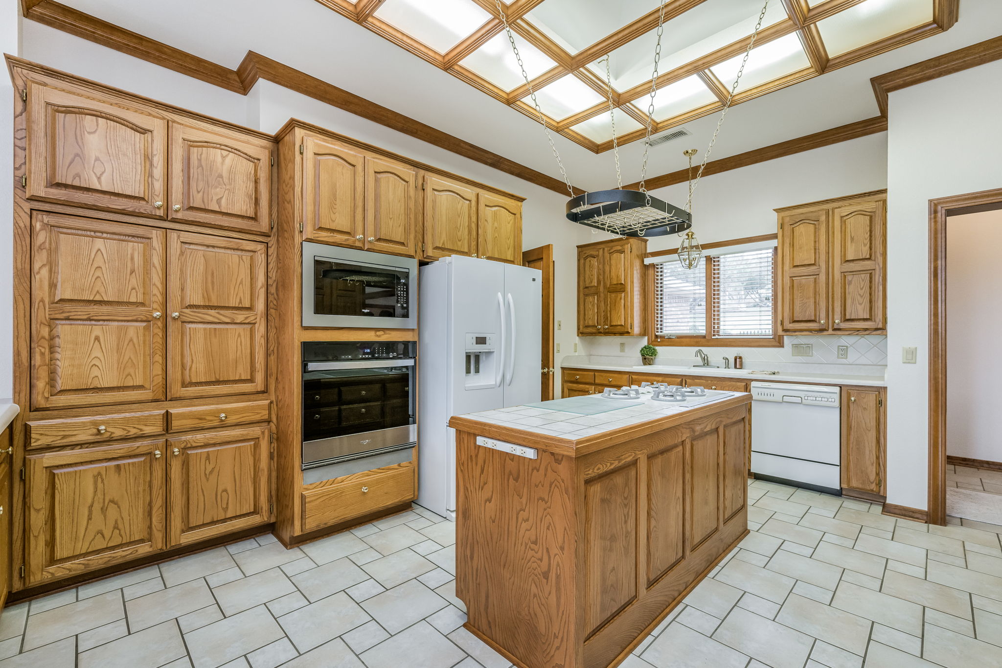 205 S Timbercreek Dr 28