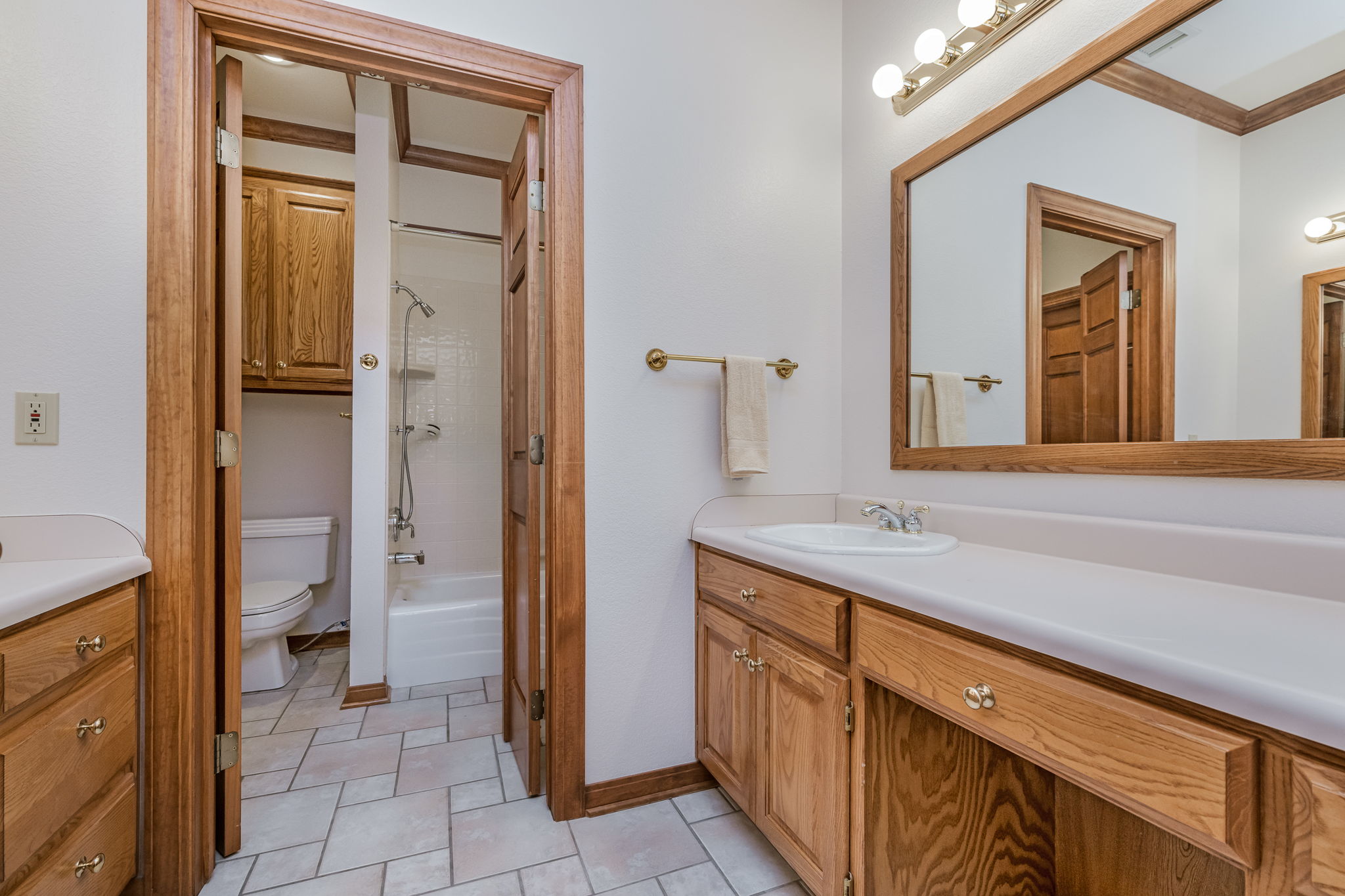 205 S Timbercreek Dr 35